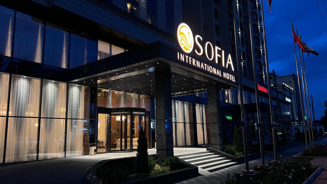 Sofia International Hotel Bishkek Esterno foto