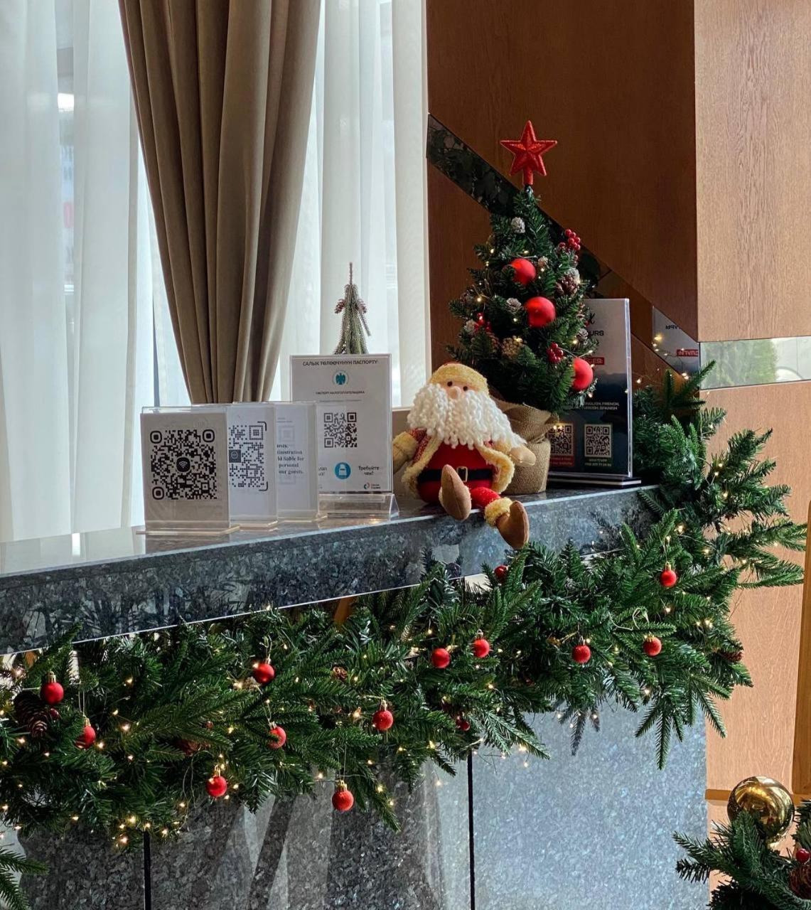 Sofia International Hotel Bishkek Esterno foto